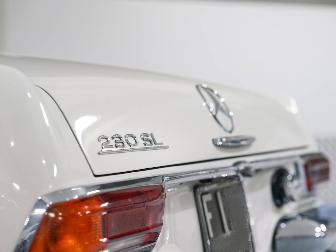 MERCEDES BENZ SL230 PAGODA — miniatura 9