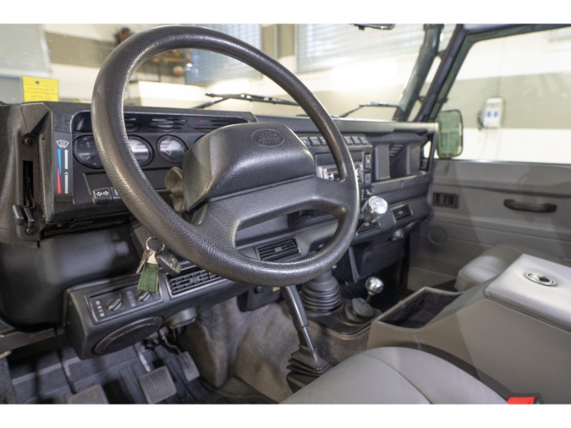 LAND ROVER DEFENDER TD5 90 — miniatura 11