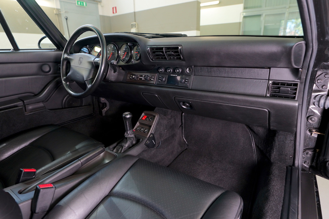 PORSCHE 911 993 CARRERA 4 — miniatura 28