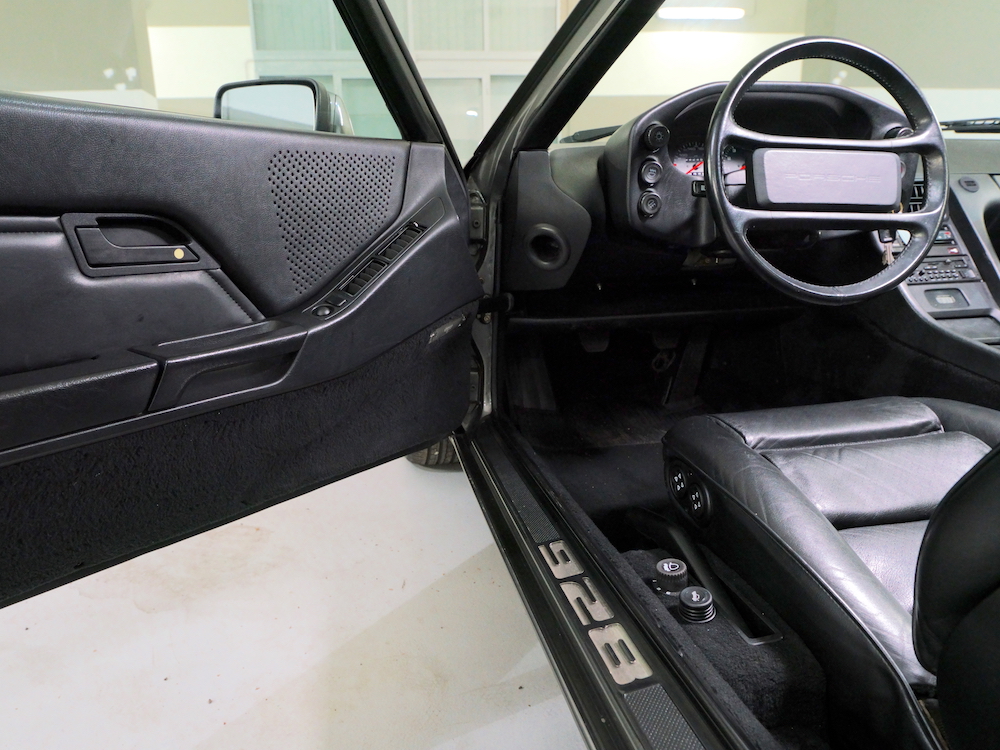 PORSCHE 928 S4 — miniatura 24