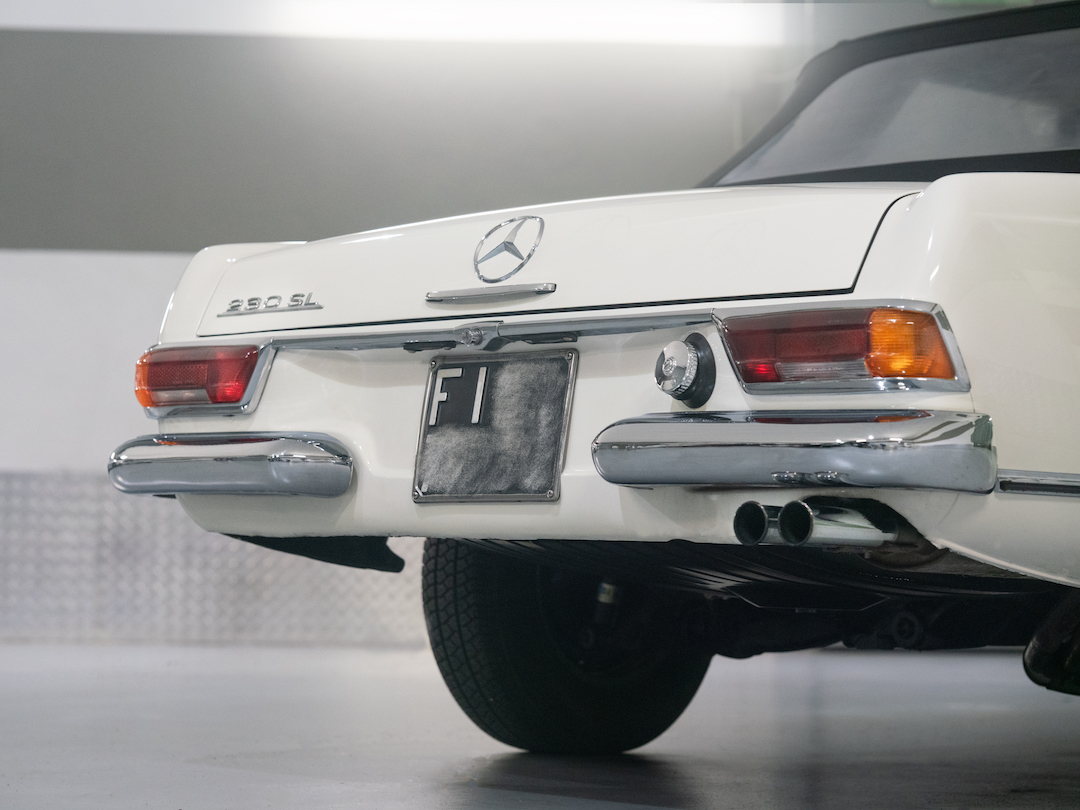 MERCEDES BENZ SL230 PAGODA — miniatura 10