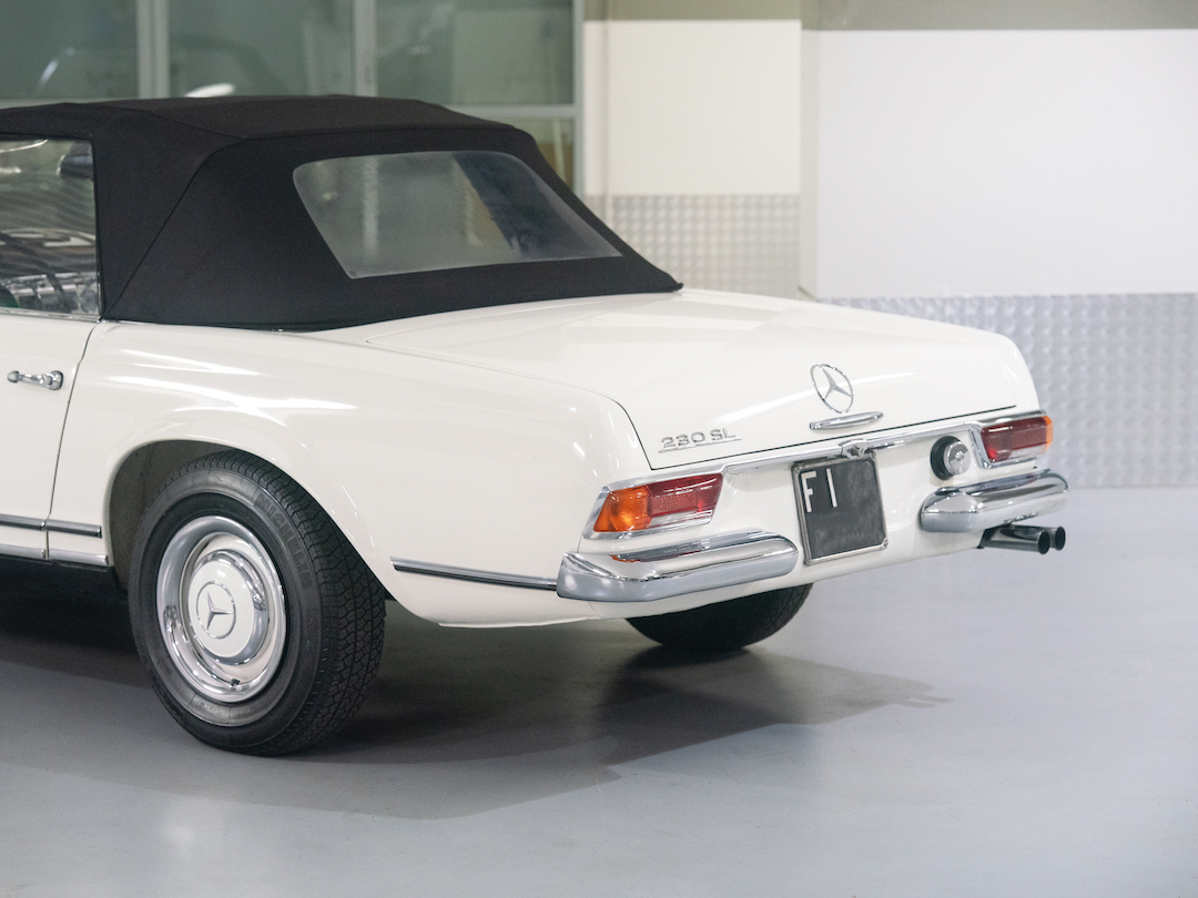 MERCEDES BENZ SL230 PAGODA — miniatura 7