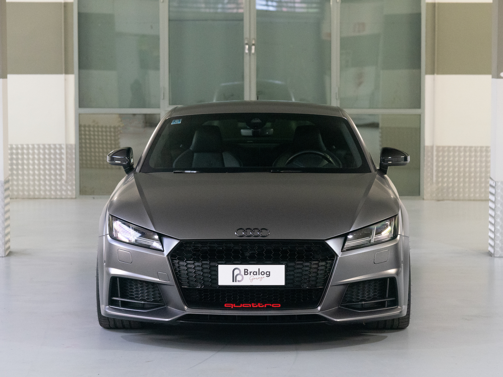 AUDI TT MK3 2.0 TFSI QUATTRO S-LINE — miniatura 4