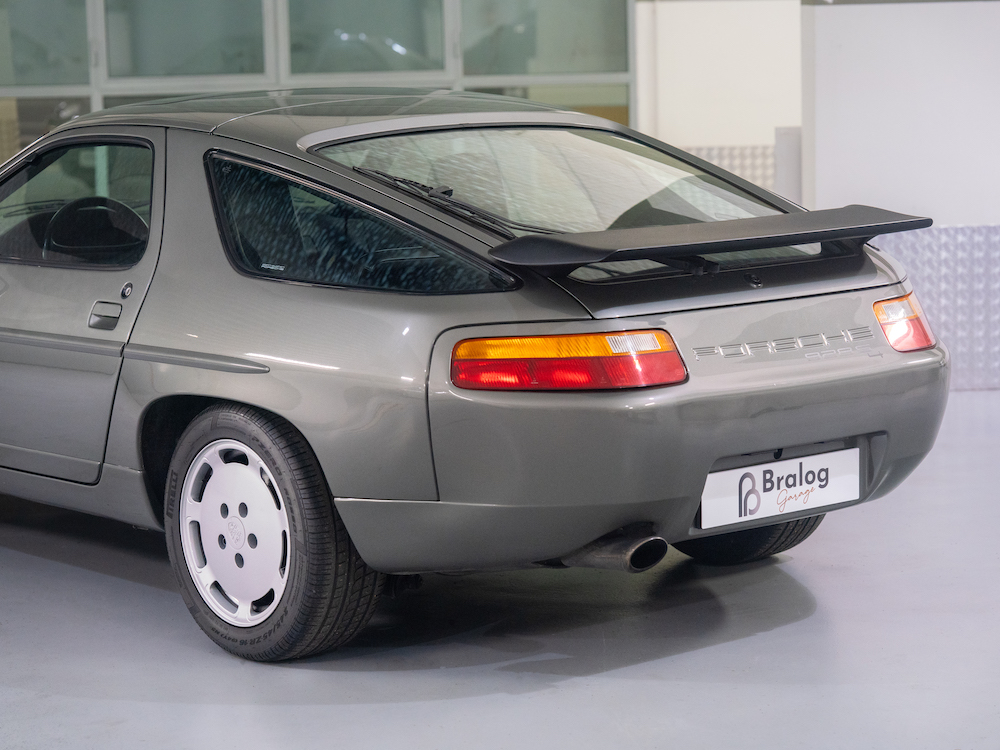 PORSCHE 928 S4 — miniatura 9