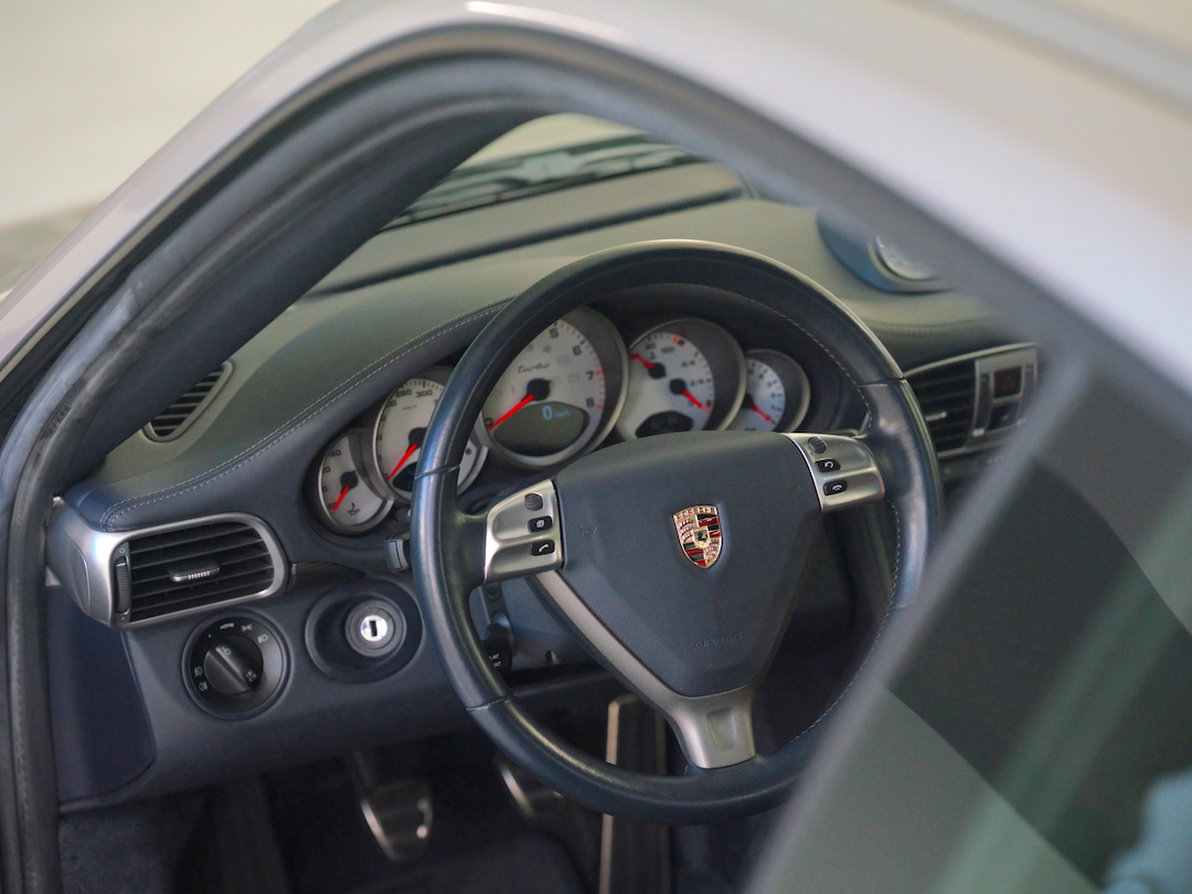 PORSCHE 911 997 TURBO — miniatura 16
